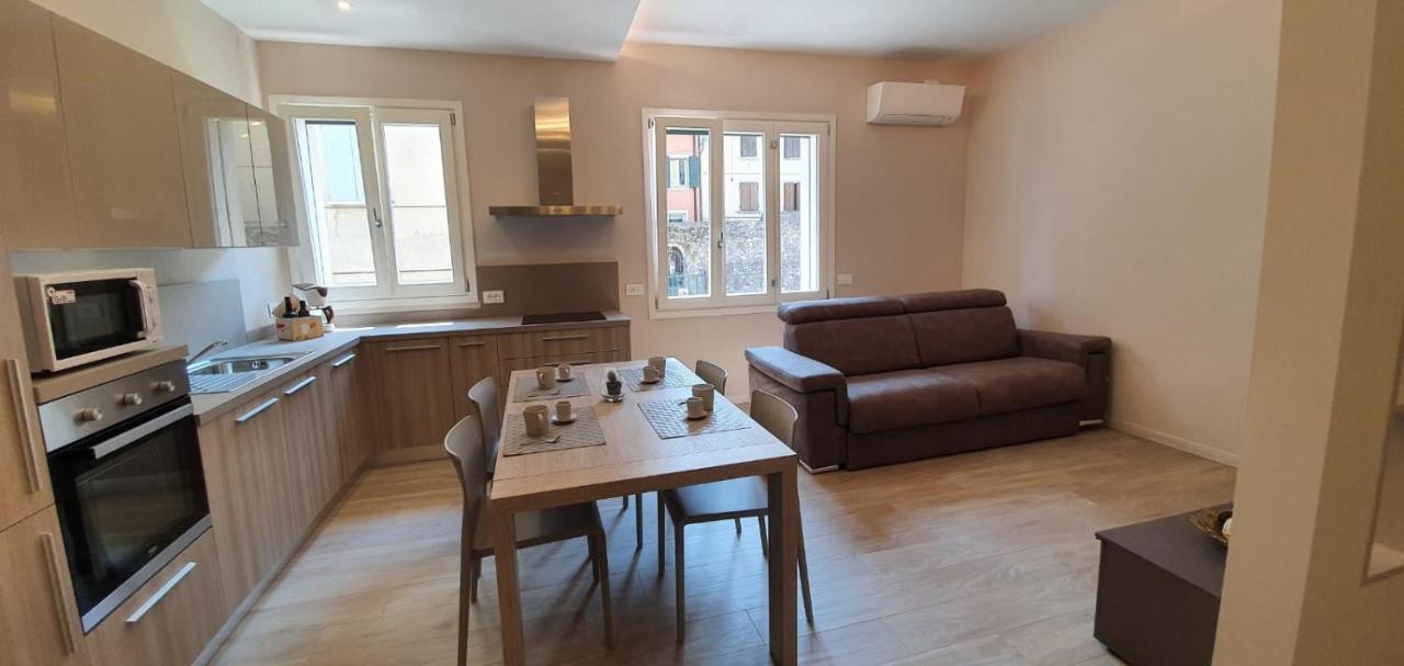 La Casa Di Anna Lejlighed Gargnano Eksteriør billede